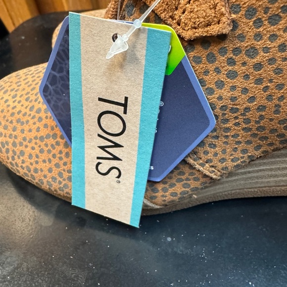 NWT TOMS Womens Cala Tan Mini Cheetah Suede Wedge Booties Size 6.5 - Picture 4 of 6